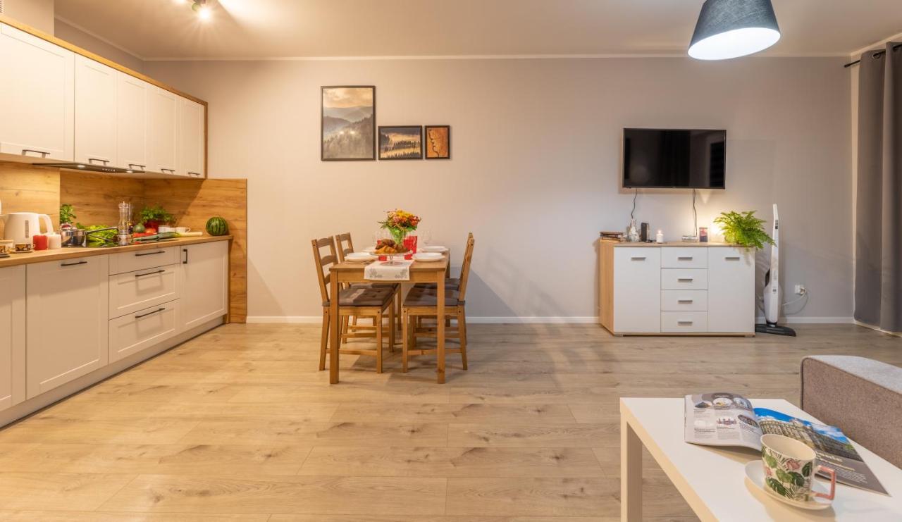 Apartament Sloneczny Poranek Ustrzyki Dolne Luaran gambar